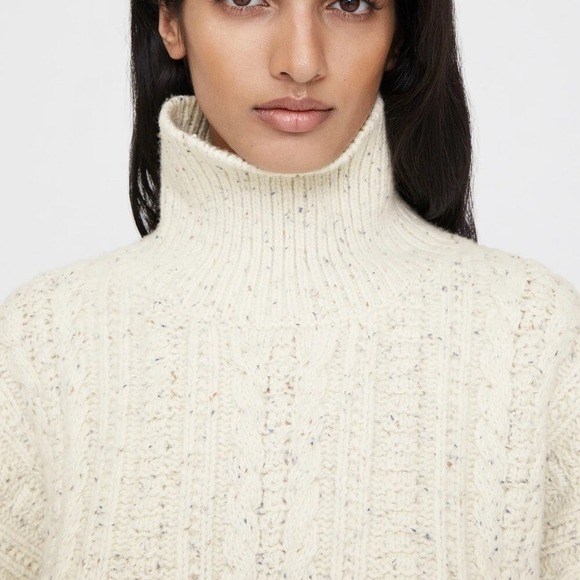 Toteme Cropped Cable Knit Turtleneck Sweater Off White Cream Chunky Quiet Luxury - Picture 12 of 13